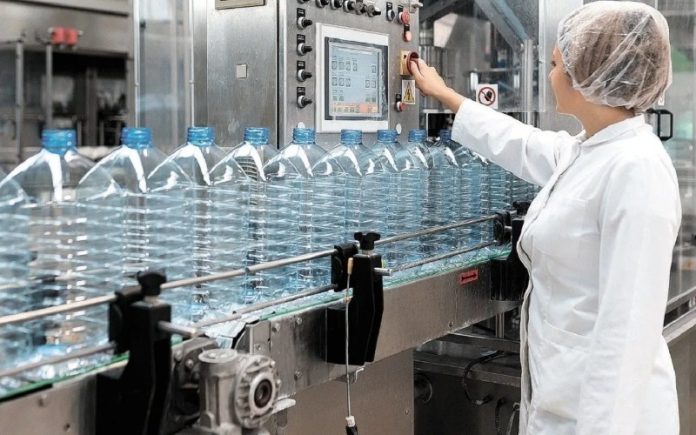 Asociación Venezolana de Industrias Plásticas advierte que conflicto en Medio Oriente afecta suministro y precio de resinas importadas